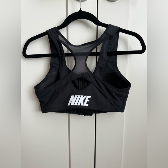 Women’s Nike Training Sports Bra - Picture 2 of 5